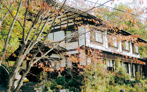 湯の小屋温泉　照葉荘